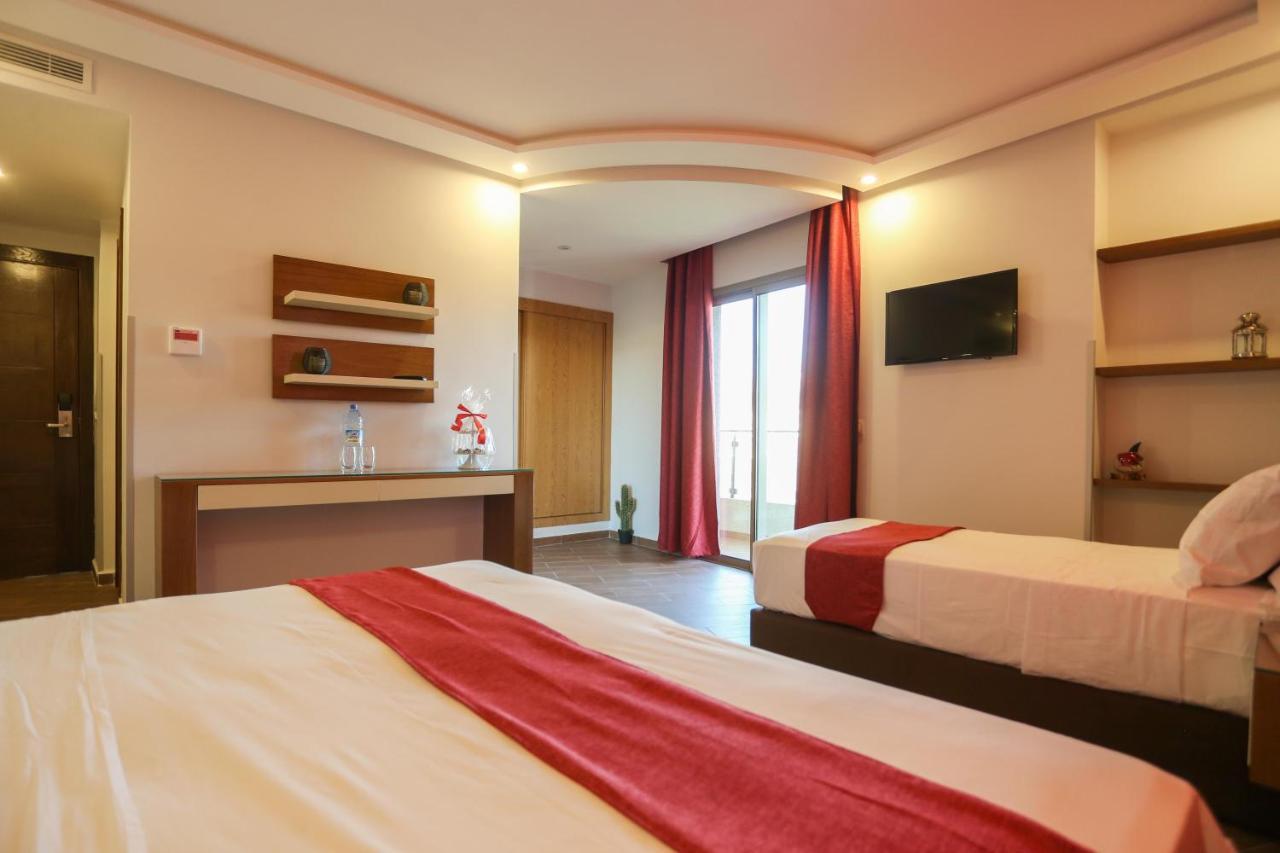 Hotel Makarim Tétouan מראה חיצוני תמונה